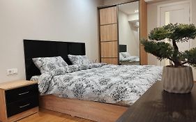 Miadema Apartments